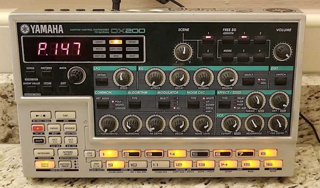 YAMAHA DX200 Drumkit 1 yamaha dx200 drumkit Right Music Records